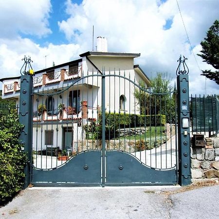 Villa Ruggiero "Casa Vacanze" Vallo della Lucania Exterior foto